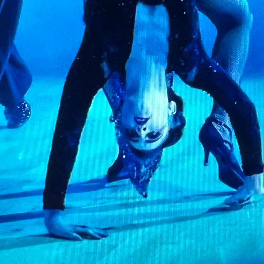 DWTS: Charli D’Amelio Hauntingly Channels The Exorcist DWTS: Charli D’Amelio Hauntingly Channels The Exorcist